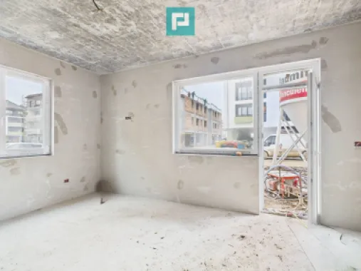 Apartament 3 camere cu curte proprie în Giroc