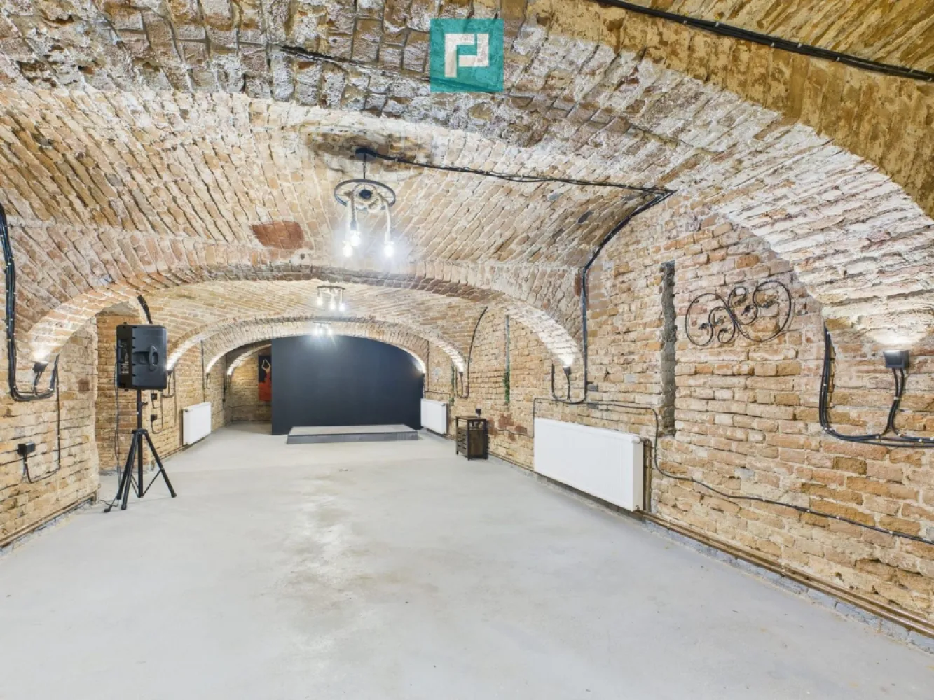 Eleganță subterană - pivniță exclusivistă Arad