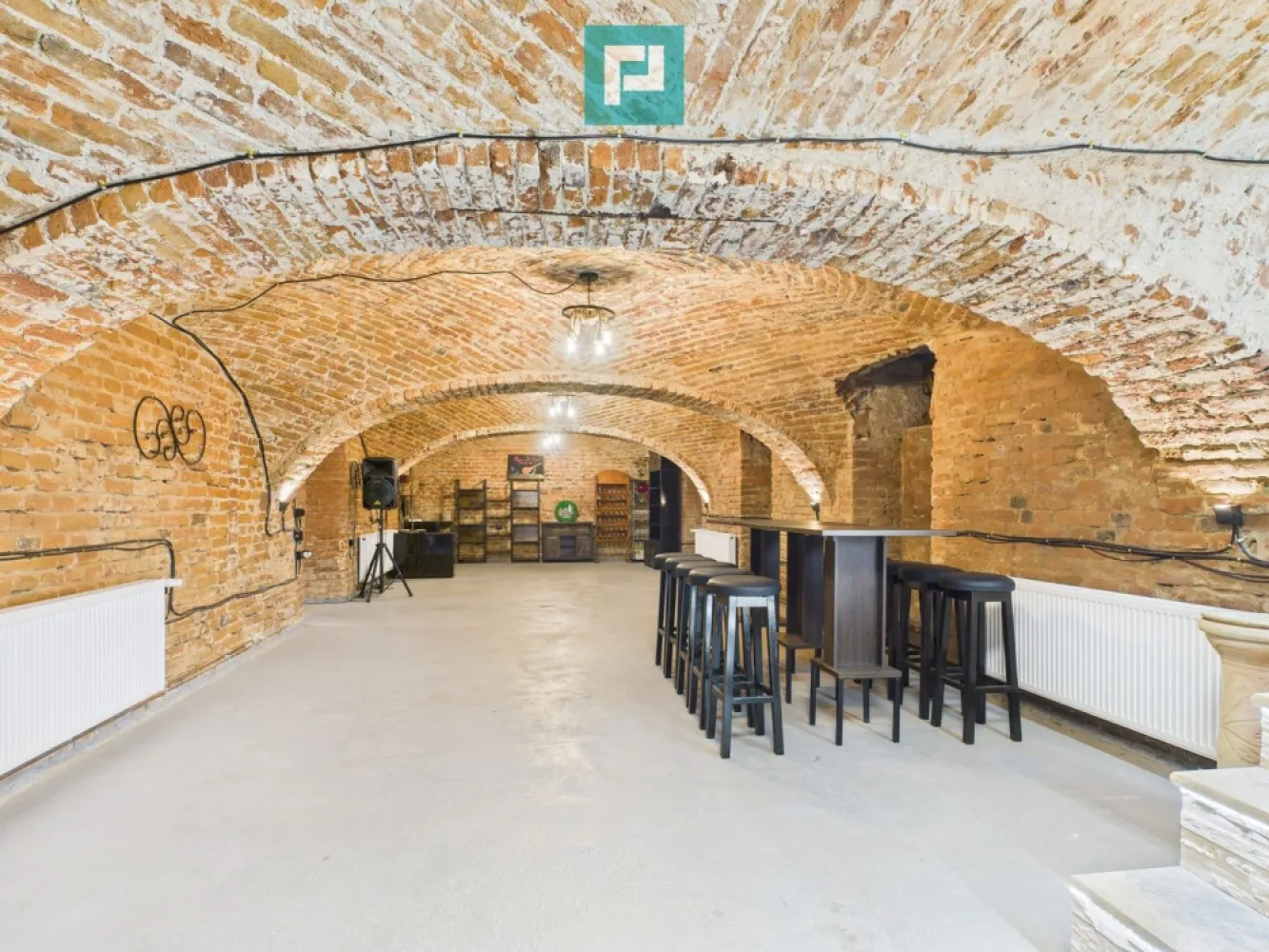 Eleganță subterană - pivniță exclusivistă Arad