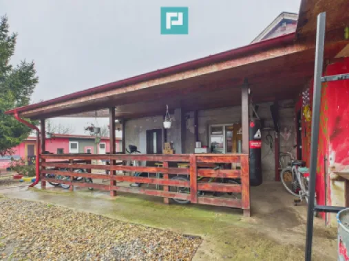 Casă frumoasă la Iratoș la preț bun