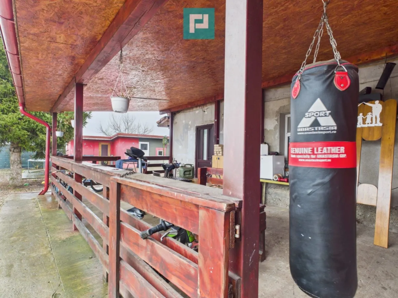 Casă frumoasă la Iratoș la preț bun