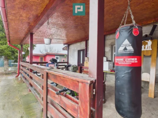 Casă frumoasă la Iratoș la preț bun