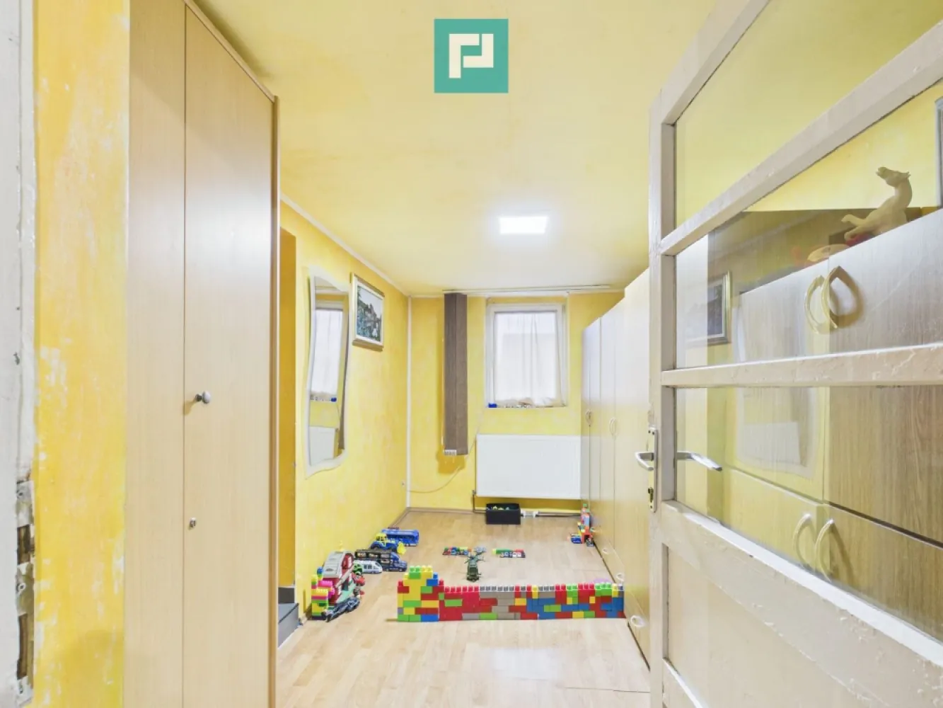 Casă frumoasă la Iratoș la preț bun