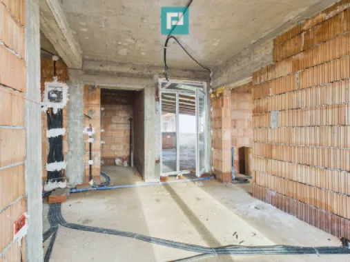 Penthouse cu terasă generoasă, în centrul Chișodei