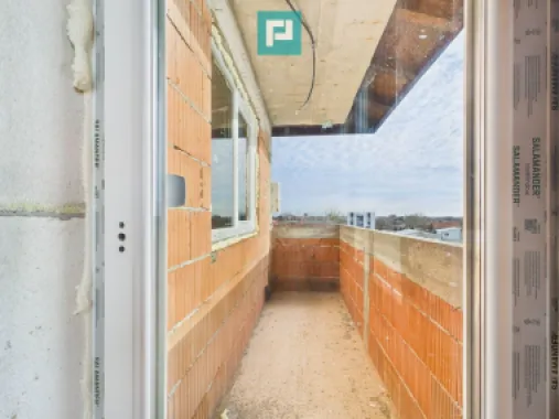 Penthouse cu terasă generoasă, în centrul Chișodei