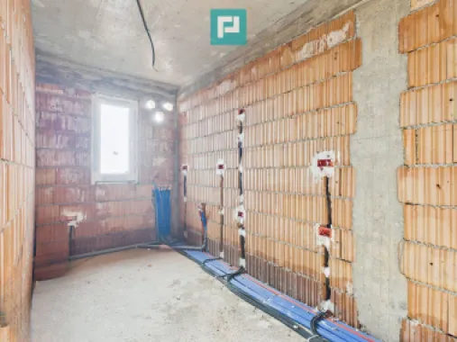 Penthouse cu terasă generoasă, în centrul Chișodei