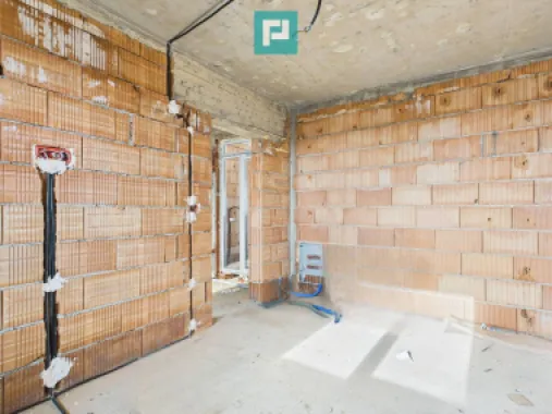 Penthouse cu terasă generoasă, în centrul Chișodei