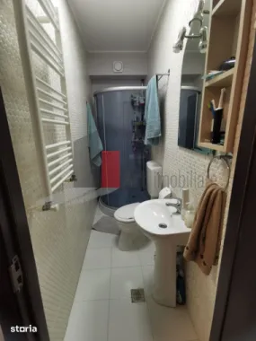 Vanzare apartament 3 camere | Bloc (8 ap) | Loc de parcare | Gorjului
