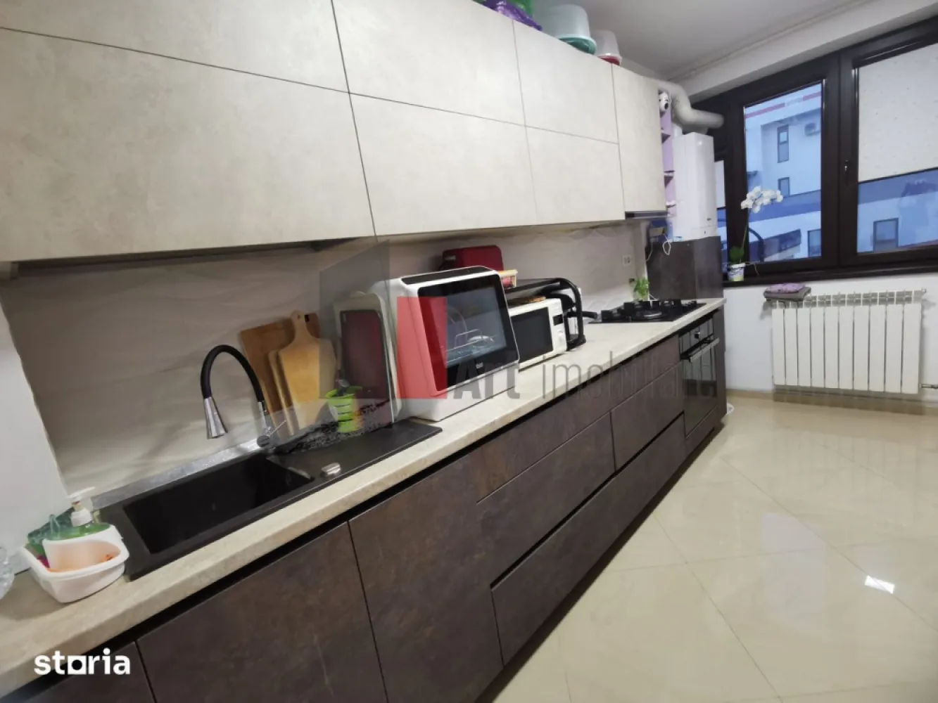 Vanzare apartament 3 camere | Bloc (8 ap) | Loc de parcare | Gorjului