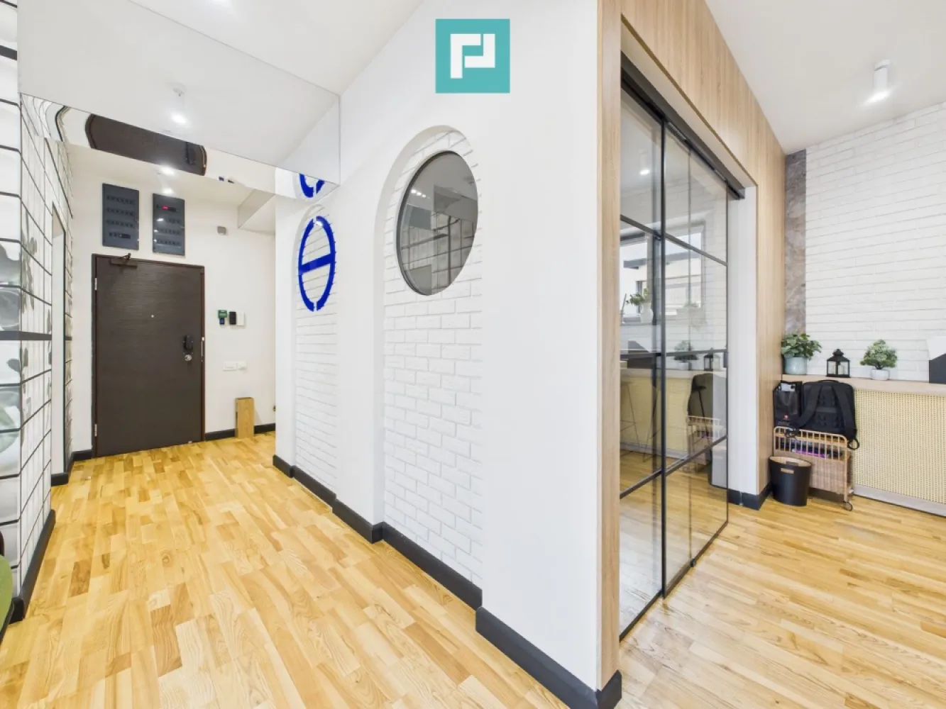 Birou premium all inclusive – Aviației - Birou premium all inclusive – Aviației Cauți un spațiu de lucru elegant, complet echipat și fără costuri ascunse? La Hublou Coworking, transformi rutina de birou într-o experiență inspirantă, cu tot ce ai nevoie pentru confort, productivitate și energie bună – într-o singură locație. Plătești o singură sumă lunară și beneficiezi de: birou privat, exclusiv pentru echipa ta lumină naturală, ventilație și design aerisit mobilier ergonomic și funcțional acces 24/7, internet hi-speed, curățenie zilnică apă, cafea și ceai incluse zilnic chicinetă complet utilată și zonă de relaxare 20 de ore/lună în sala de meeting imprimantă, scanner și lockere găzduire sediu social Și, pentru pauzele care inspiră, te bucuri de terase verzi și spații exterioare amenajate – o oază de relaxare chiar în mijlocul orașului. Hublou este un spațiu verde, sustenabil, alimentat 100% cu energie regenerabilă, creat pentru echipe moderne și antreprenori care apreciază calitatea și echilibrul. 📍 Locație: Strada Emanoil Porumbaru – între Parcul Herăstrău, Kiseleff și Piața Charles de Gaulle, la doar câteva minute de metroul Aviatorilor. Ideal pentru o echipă de până la 10 persoane. Un birou privat, într-un mediu inspirațional – ca acasă, dar cu infrastructura unui spațiu premium. Pentru detalii și vizionare, contactează-mă acum! Consultant imobiliar PropertyLab Diana Ponoran 📞 0758 409 801 CP2855894 }}