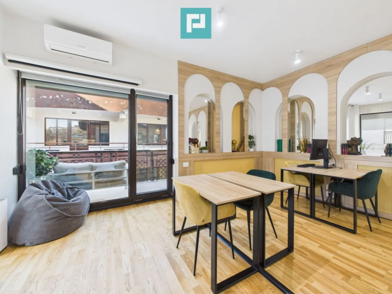 Birou premium all inclusive – Aviației