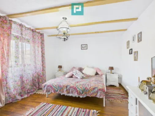 Casă deosebită la Urvişu de Beliu