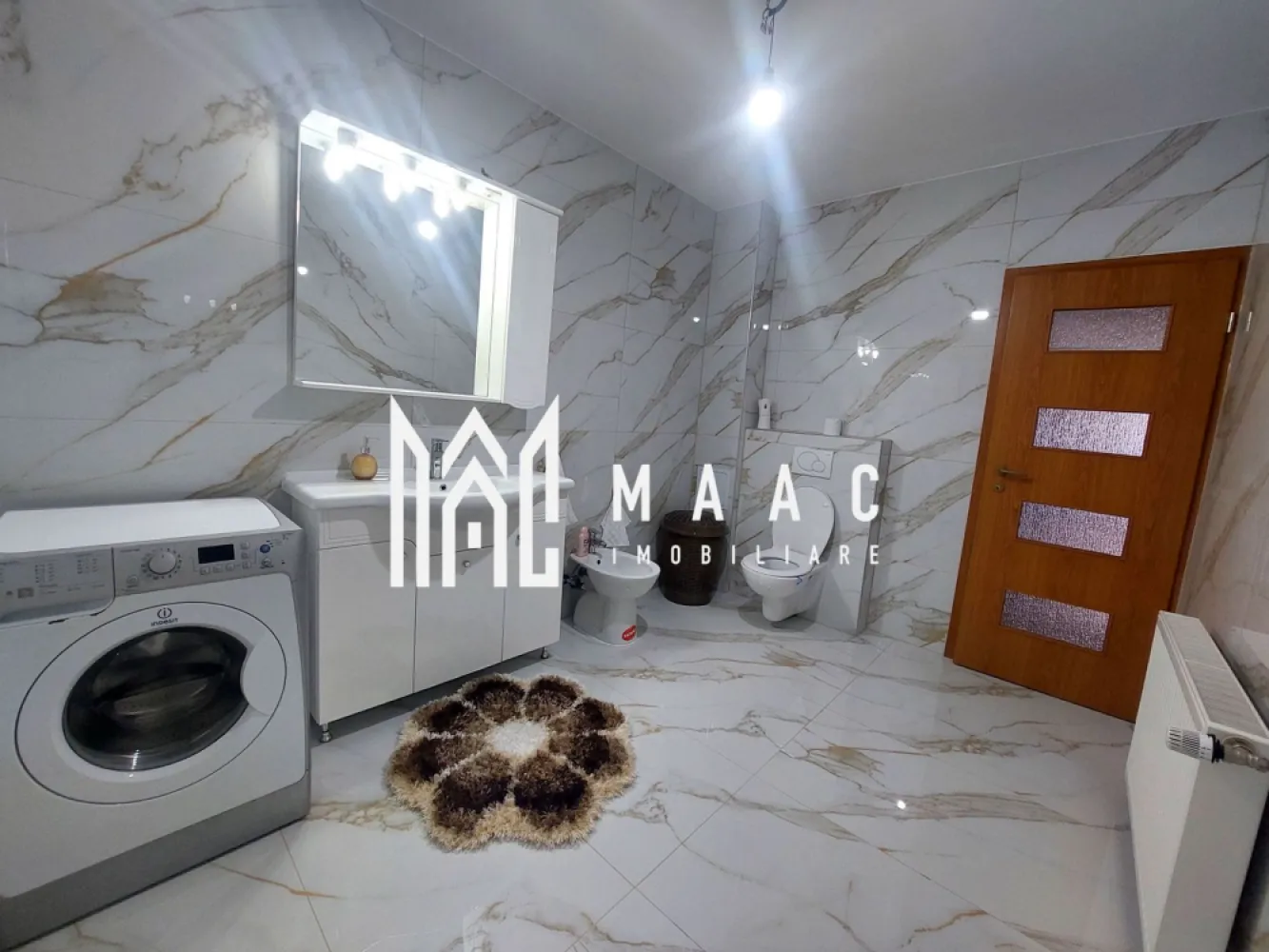 Casă | 4 camere | 240 MPU | Acces auto | Mediaș