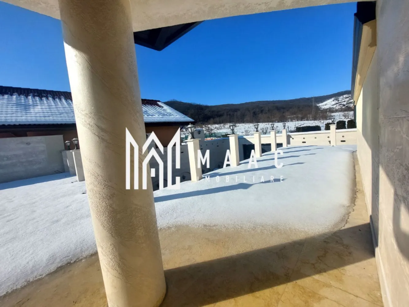 Casă | 4 camere | 240 MPU | Acces auto | Mediaș