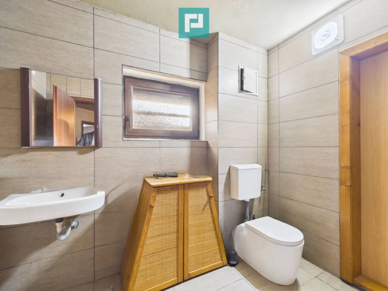 Două locuințe individuale pe 512 mp – in GIROC