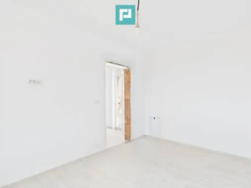 Penthouse cu terasă generoasă, în inima Chișodei