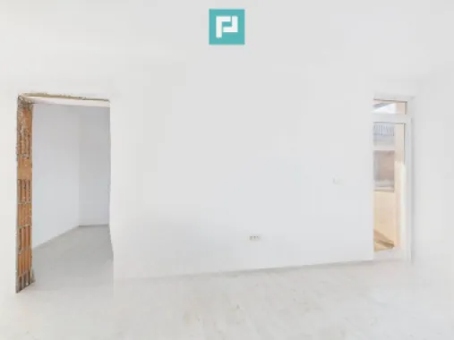 Penthouse cu terasă generoasă, în inima Chișodei