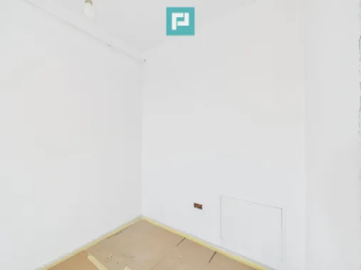 Penthouse cu terasă generoasă, în inima Chișodei