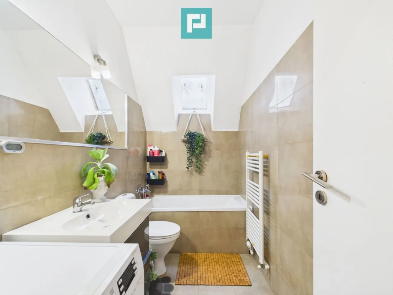 Apartament cu 3 camere – Zona Simion Bărnuțiu