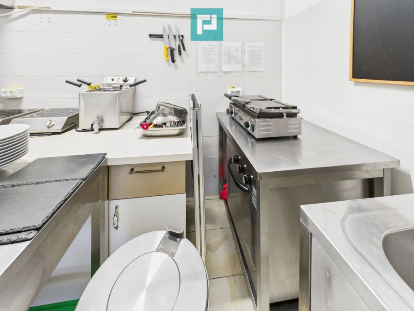 AFACERE PROFITABILĂ COFETĂRIE - FAST FOOD