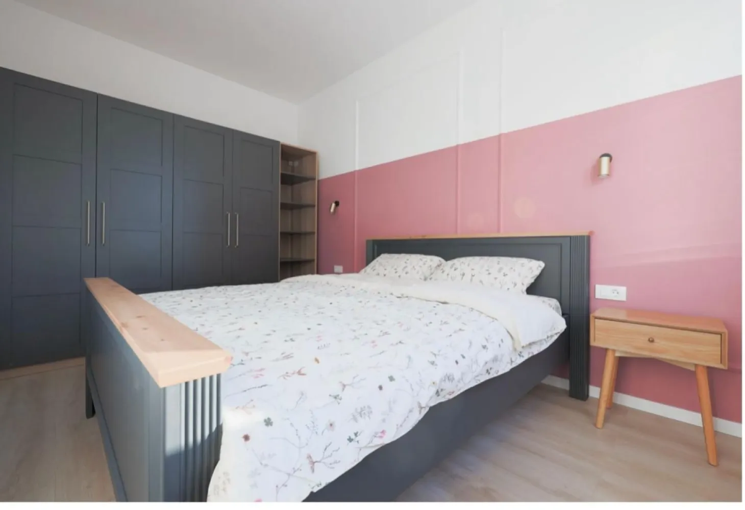 De vanzare PENTHOUSE într-un bloc nou marca ARED Comision 0%