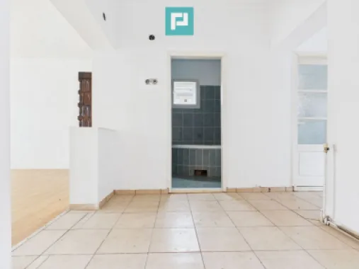 Casă modernă P+1, cu magazin, lângă orașul Sebiș