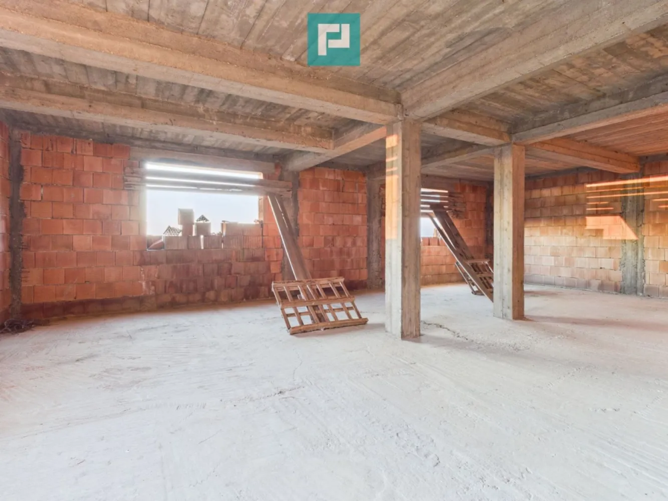 Proprietate impresionantă între Curtici și Macea