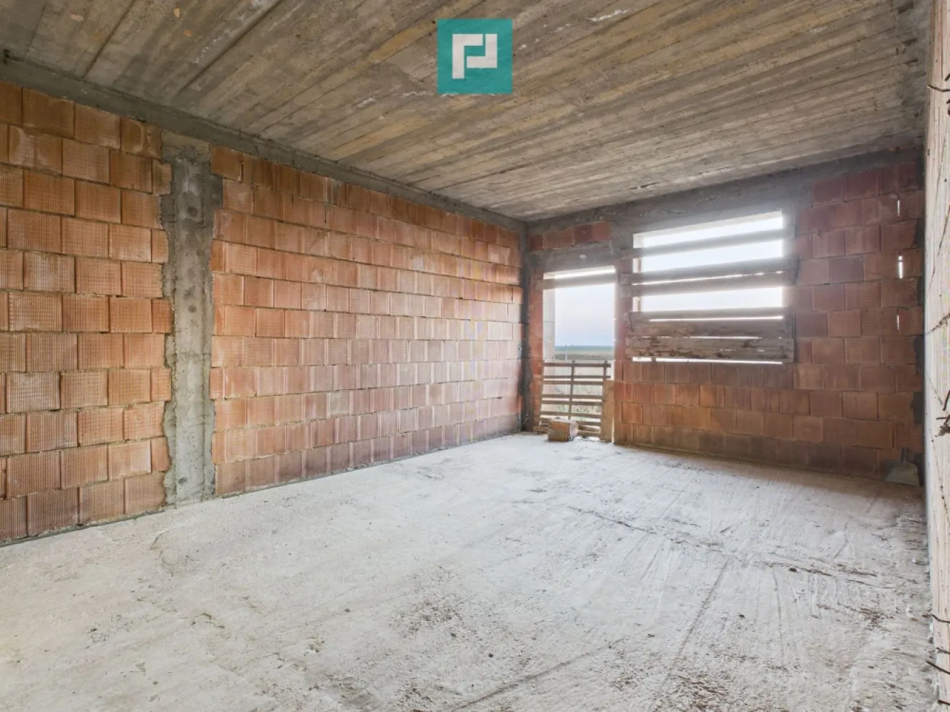 Proprietate impresionantă între Curtici și Macea