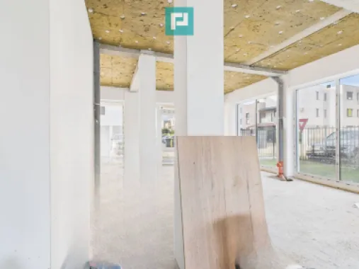 Spațiu comercial 83 mp - lângă Shopping City