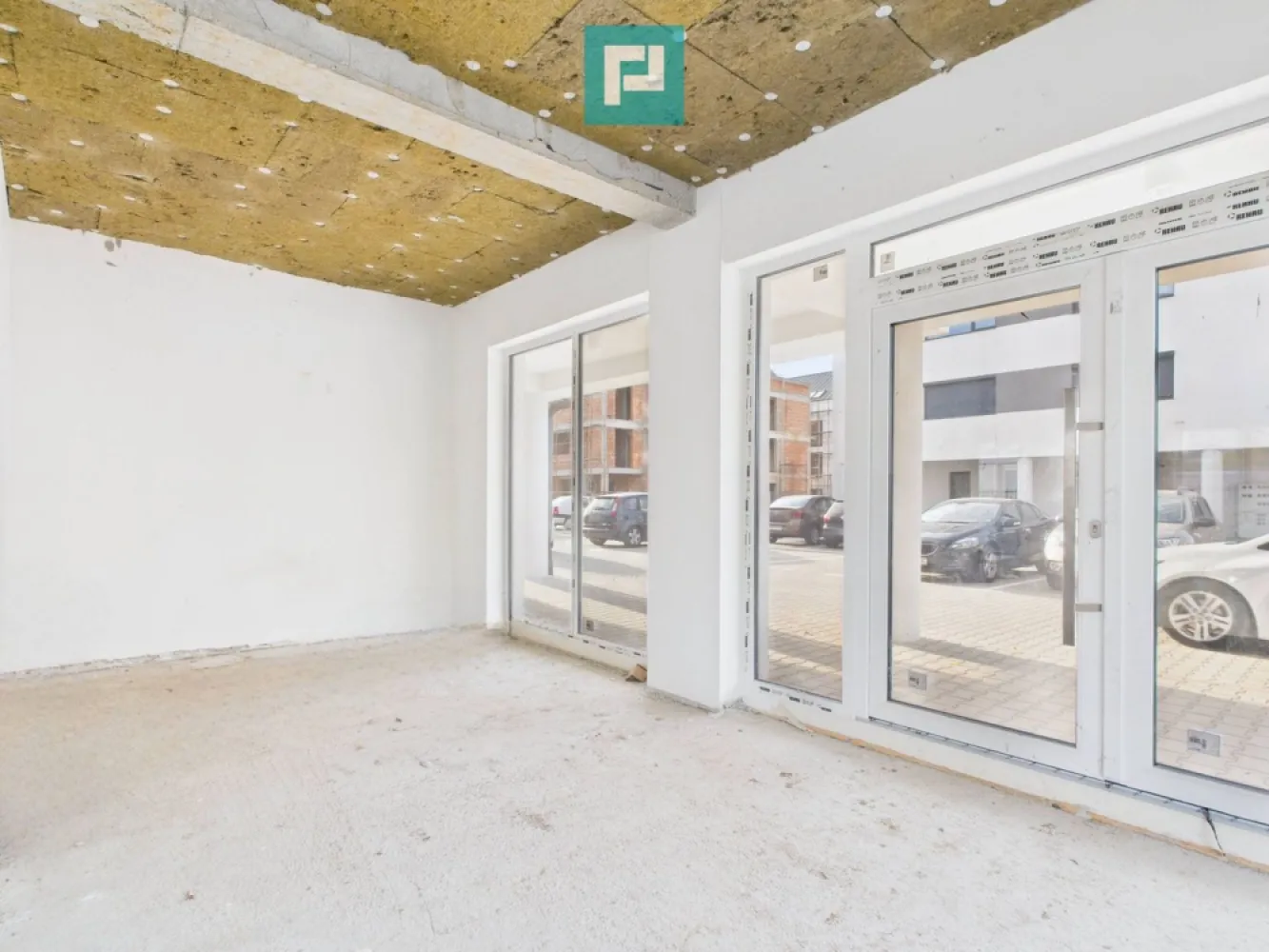 Spațiu comercial 83 mp - lângă Shopping City