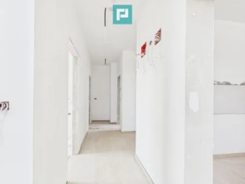 Apartament 54 mp spațios la mansardă în Freidorf