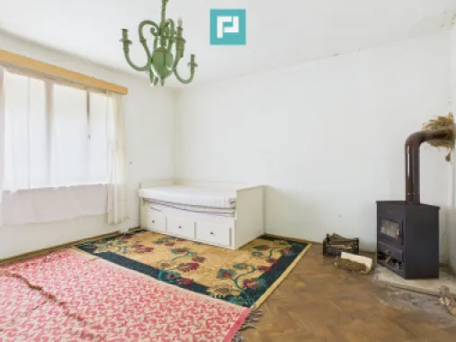 Casă cu teren generos Vărădia de Mureș - Stejar