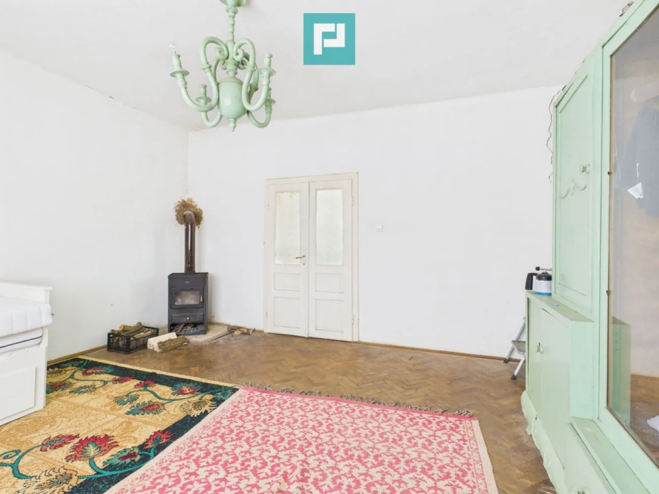 Casă cu teren generos Vărădia de Mureș - Stejar