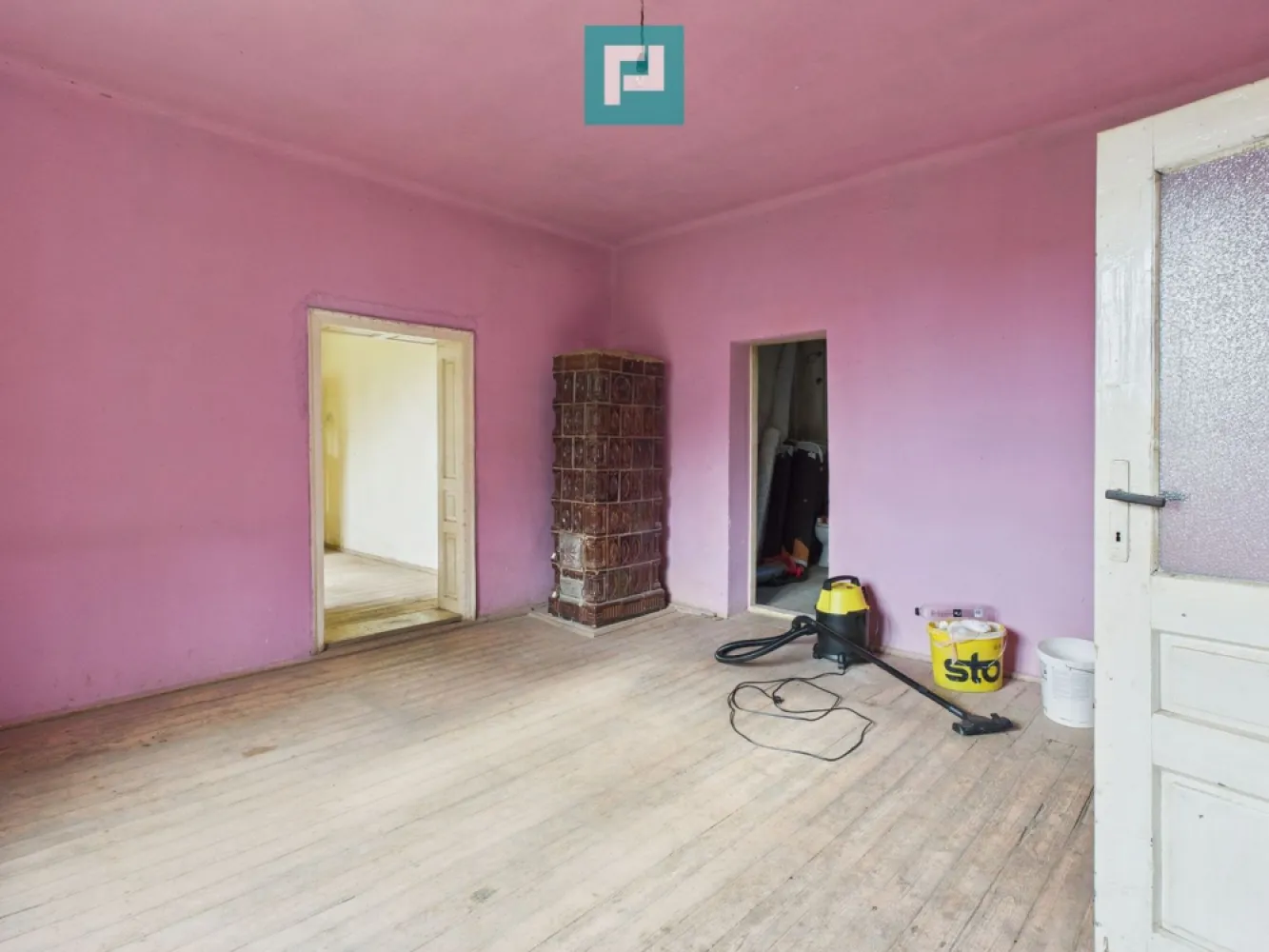 Casă cu teren generos Vărădia de Mureș - Stejar