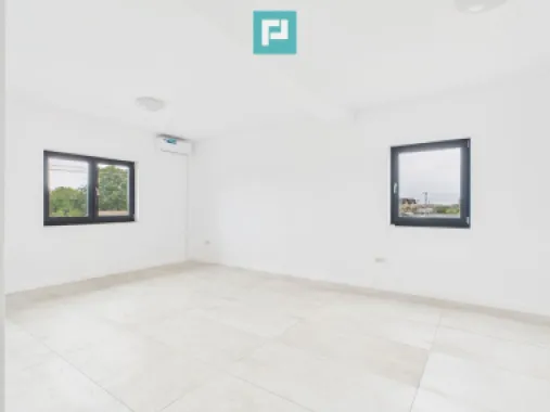 Apartament cu 2 camere, terasă generoasă – Moșnița