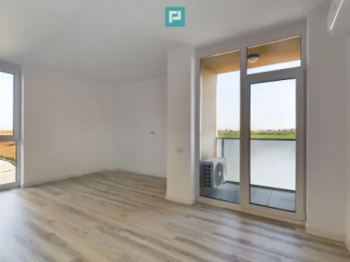 Apartament spațios cu 2 camere în Torontalului