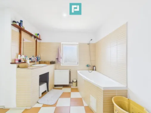 Casă spațioasă în Săcălaz lângă Timisoara