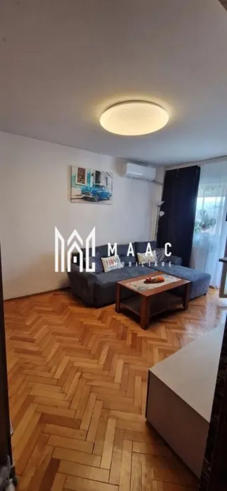 Apartament 2 camere | Decomandat | 41 MPU | Mihai Viteazu - MAAC Imobiliare vă propune spre vânzare un apartament cu 2 camere, decomandat, confort 1, situat pe Bulevardul Mihai Viteazu, una dintre cele mai căutate zone din Sibiu. Detalii proprietate: Suprafață utilă: 41 mp Compartimentare: decomandată Confort: 1 Etaj: 8 Balcon Dotări și stare: Apartamentul se vinde complet mobilat și utilat Bine întreținut, gata pentru mutare imediată Avantaje zonă – Bulevardul Mihai Viteazu: Acces rapid la mijloace de transport în comun Aproape de magazine, școli, grădinițe, farmacii și bănci Zonă cu cerere ridicată, ideală pentru locuit sau investiție Pentru mai multe detalii precizati telefonic ca ati vazut anuntul cu ID: CP2857928 }}