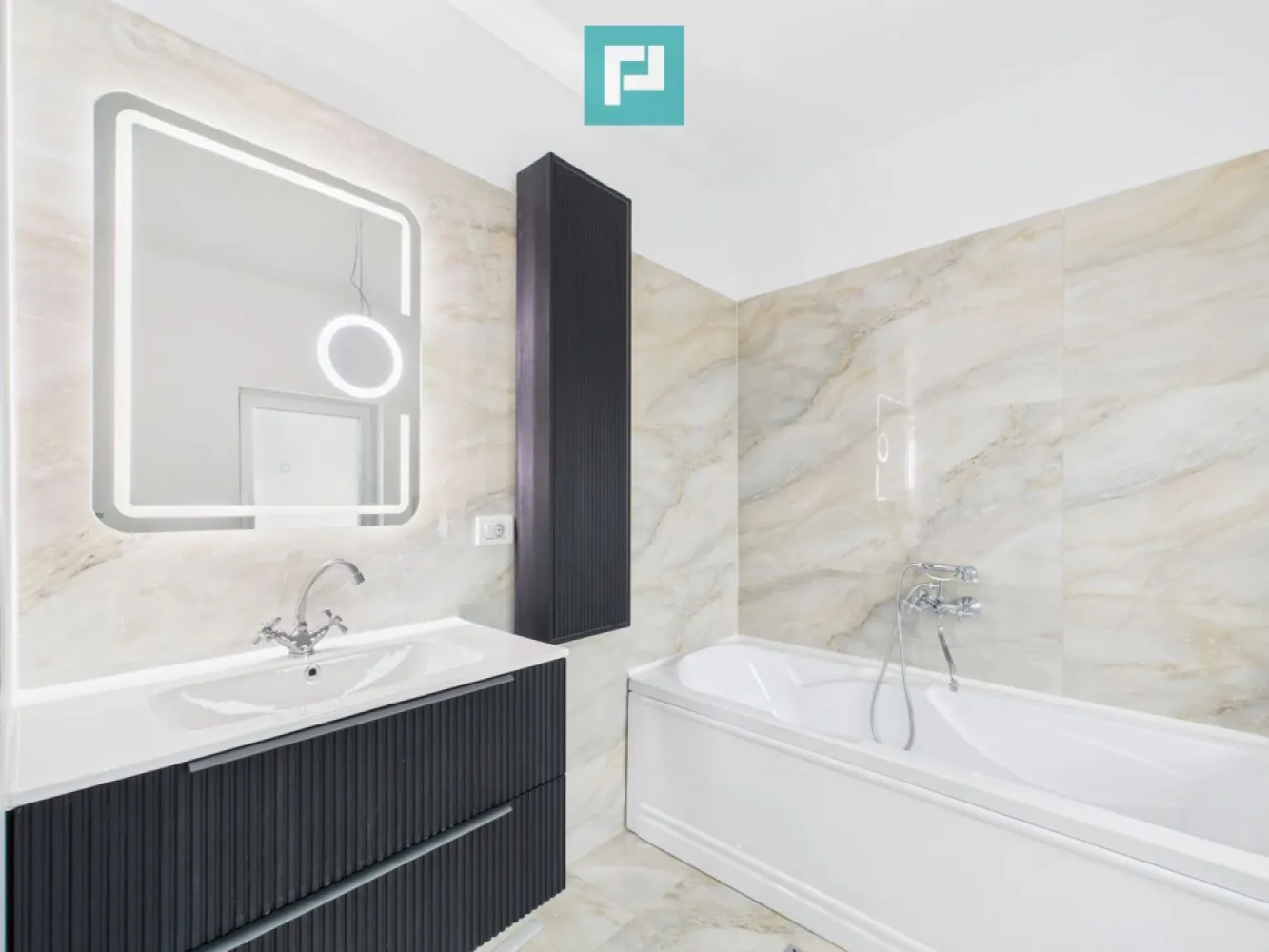 Duplex ultrafinisat cu 3 camere, 3 băi în Pișchia