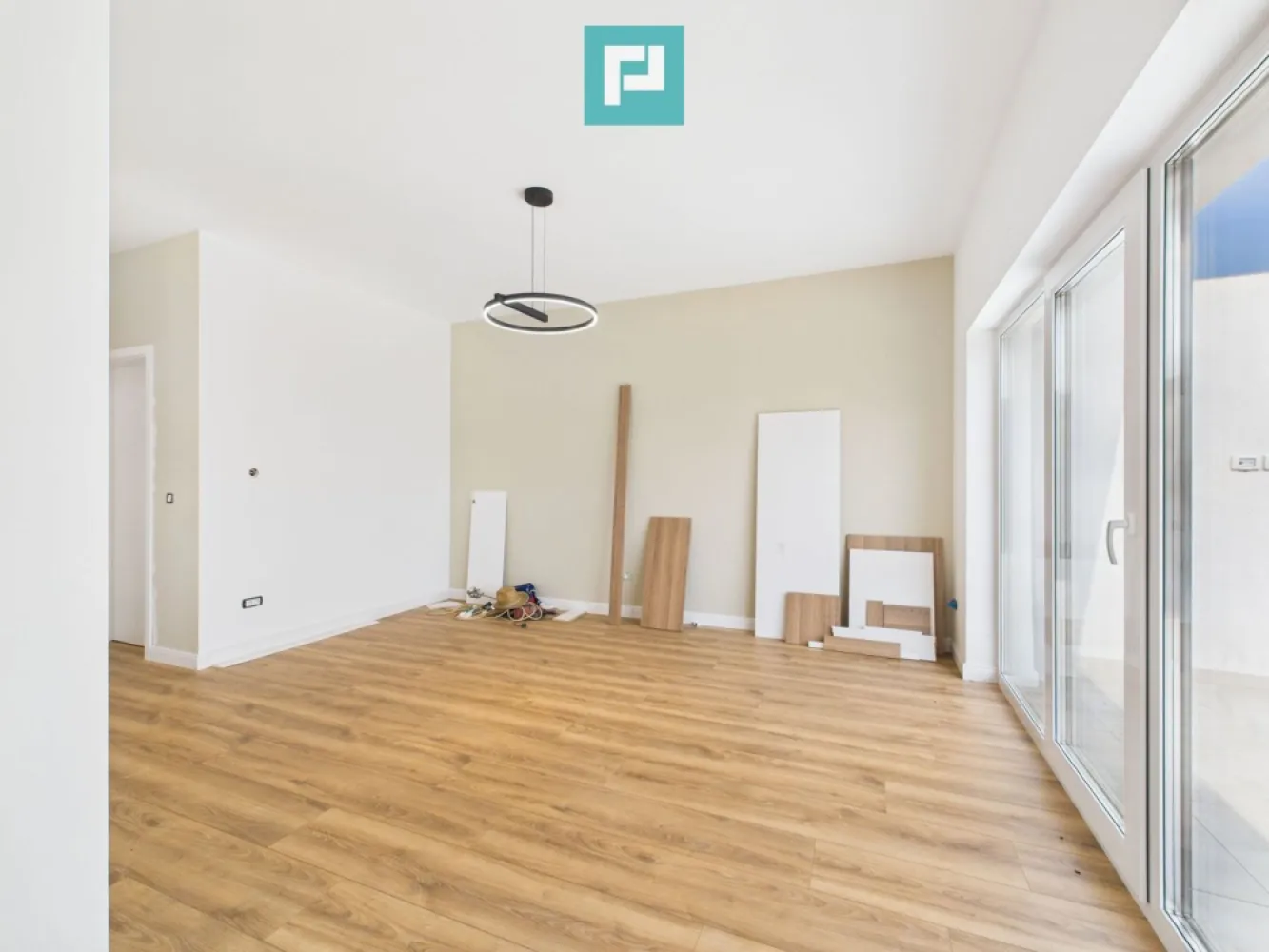 Duplex modern – la doar 4 km de Timișoara