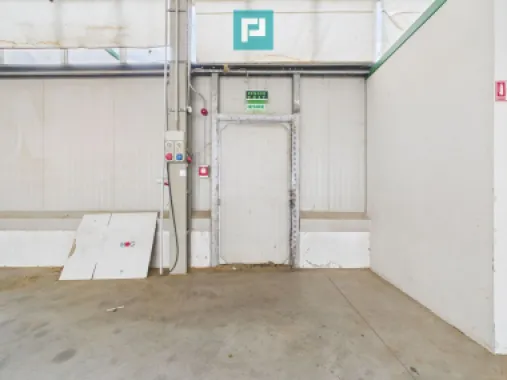 Spațiu depozitare 1.332 mp de închiriat în Ghiroda