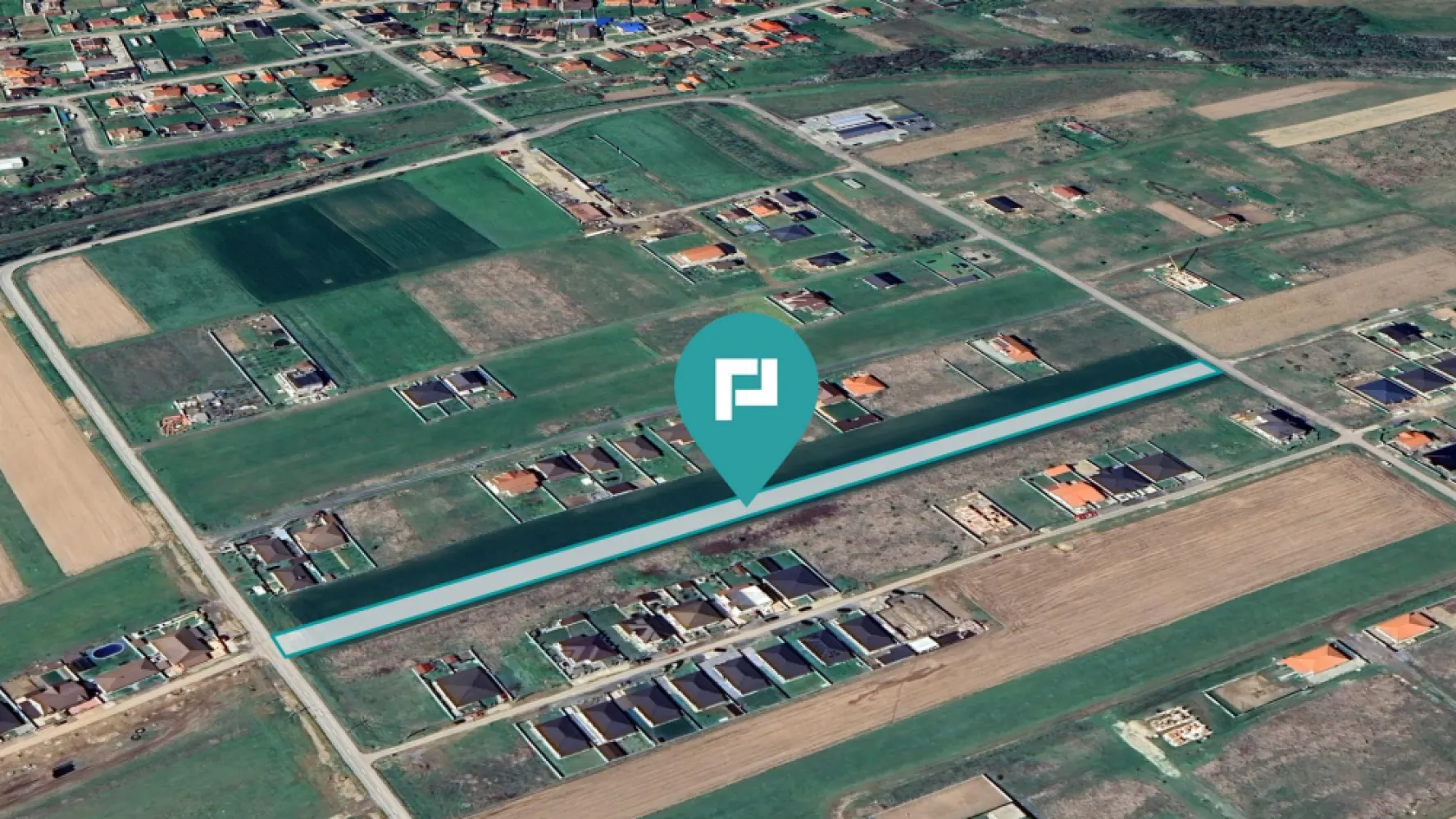 Teren intravilan Șag - Mănăstire - Teren intravilan de vânzare – Șag, Drumul spre Mănăstire, str. XXIV Property Lab vă propune spre achiziție un teren generos, în suprafață de 4.990 mp, situat într-o zonă rezidențială din Șag, cu acces direct din drumul principal, pe strada XXIV – Drumul spre Mănăstire. Toate utilitățile (curent, gaz, apă, canal) sunt disponibile la parcelă, cu dublă deschidere la două fronturi stradale. Ideal pentru investiție sau dezvoltare imobiliară (PUZ) – cu posibilitatea achiziționării a încă 4 parcele similare în vecinătate. O oportunitate excelentă pentru dezvoltatori sau investitori care doresc să construiască într-o zonă în continuă expansiune, cu potențial ridicat de creștere! Pentru detalii suplimentare sau programarea unei vizionări, nu ezitați să mă contactați! Dina Driment – Consultant Imobiliar Property Lab telefon : 0721 869 140 e-mail : dina.driment@propertylab.ro CP2668123 }}