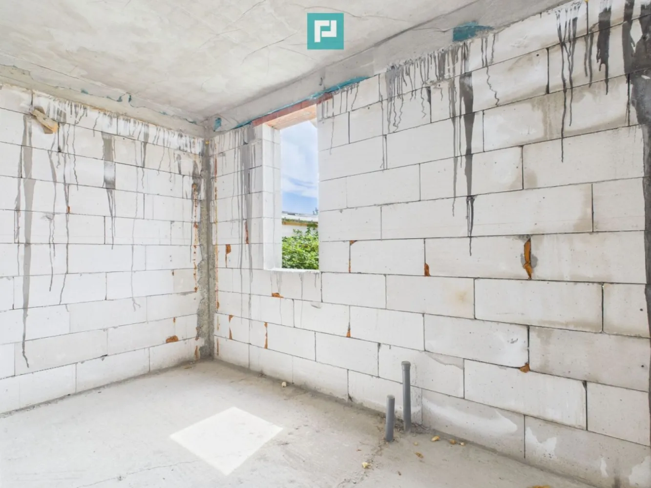 Duplex spațios la roșu – Șag, zonă liniștită