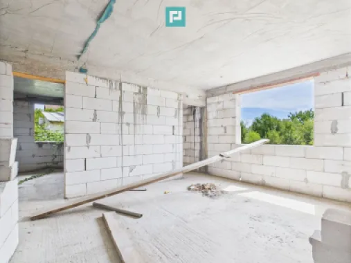 Duplex spațios la roșu – Șag, zonă liniștită