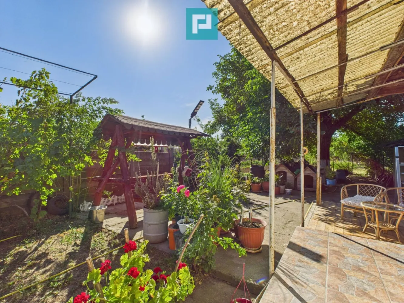 Casă 4 camere centru Vinga