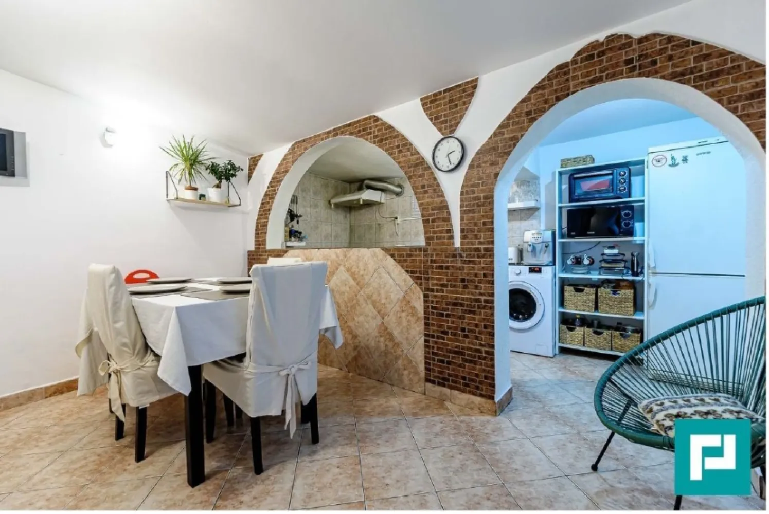 Proprietate cu 5 camere Aurel Vlaicu