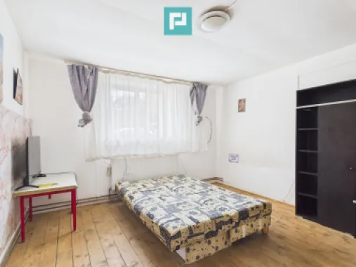 Casă individuală 90 mp, teren 719 mp în Murani