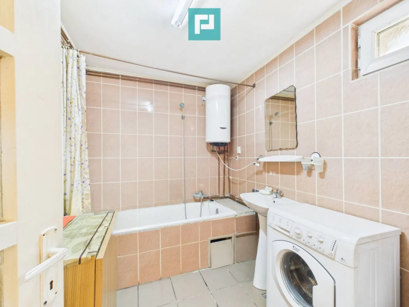 Casă individuală 90 mp, teren 719 mp în Murani