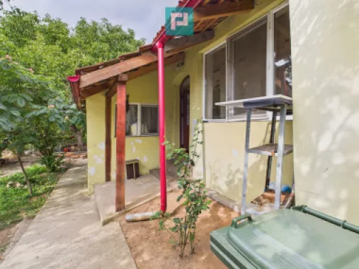 Casă individuală 90 mp, teren 719 mp în Murani