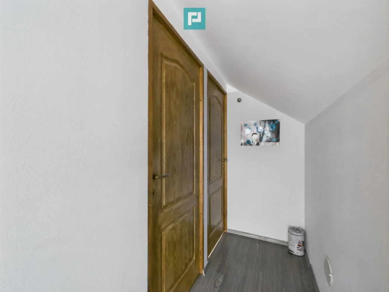 Casă spațioasă cu grădină în Topolovățu Mare